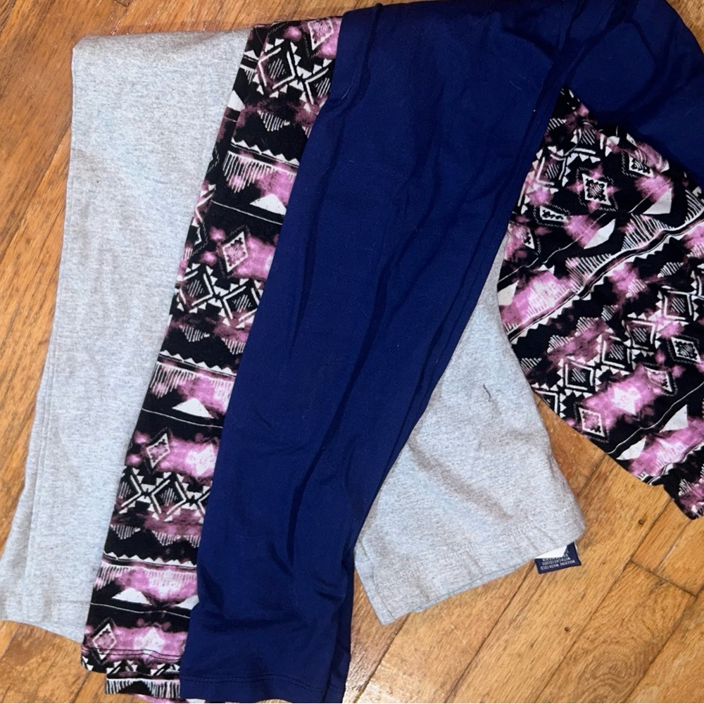 Three pair of children’s leggings 14/16
